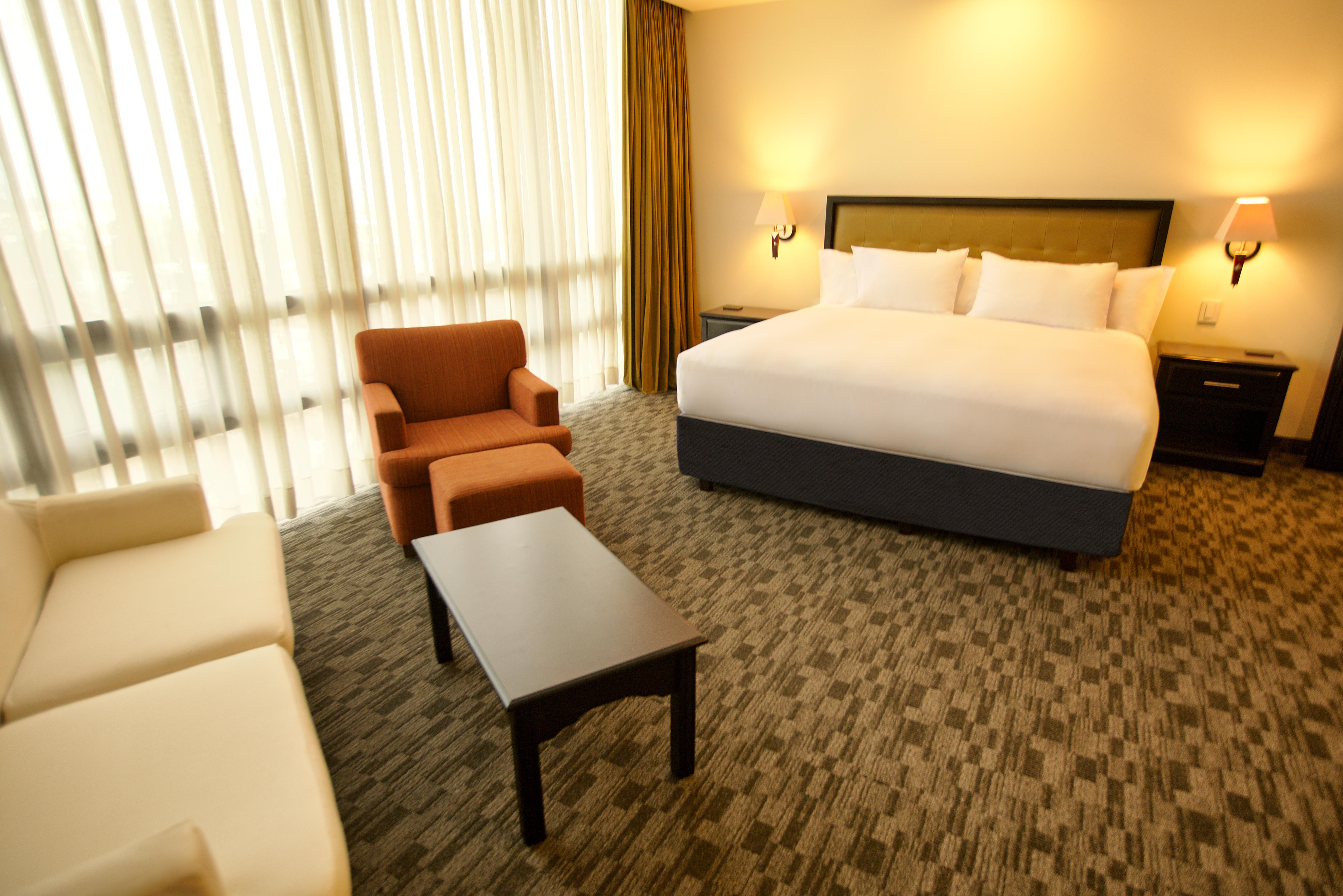 Wyndham Garden Guatemalaváros Kültér fotó A room at the hotel